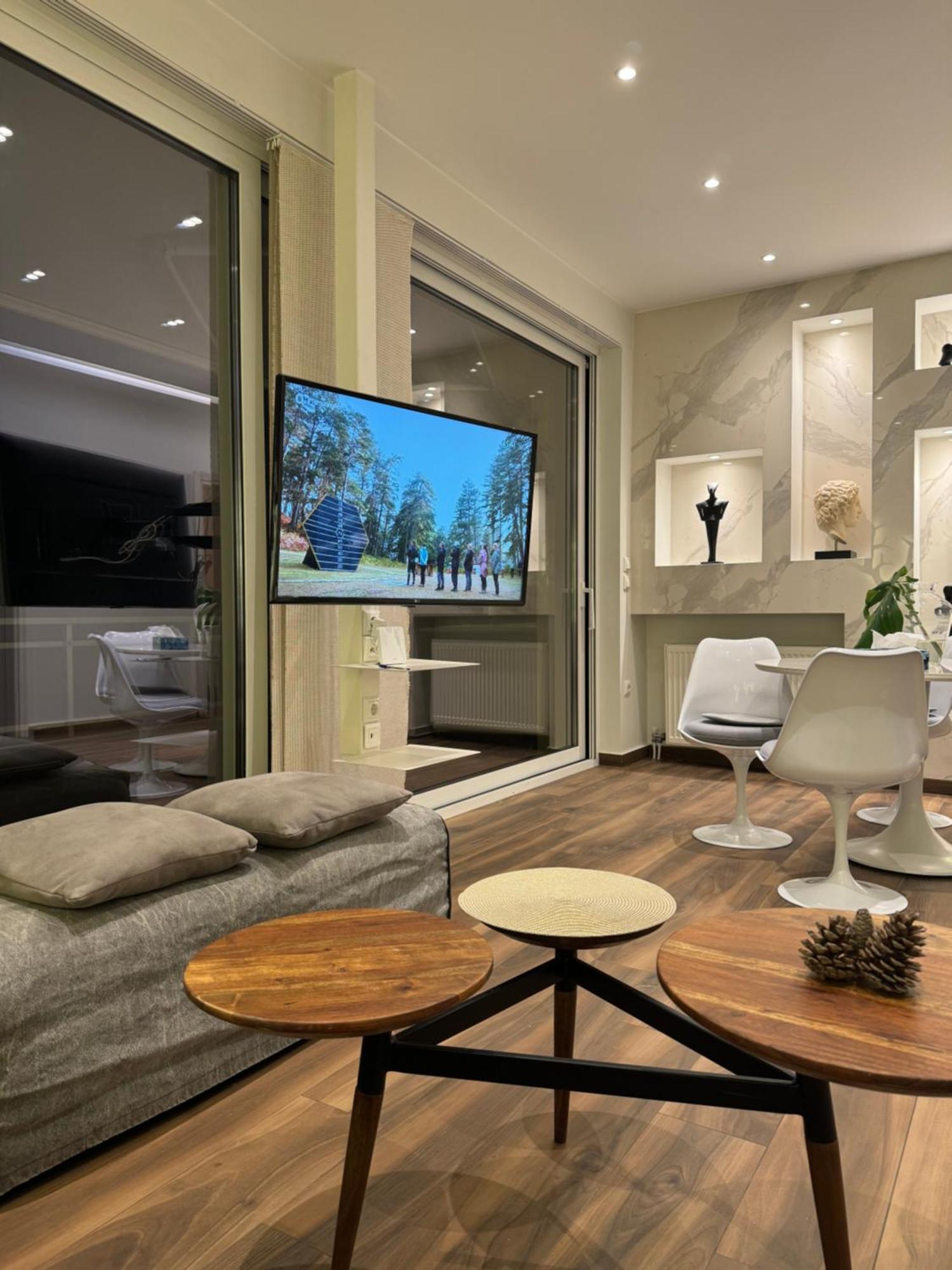 Acropolis View Apartment *